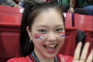 遭墨西哥球迷种族歧视！FIFA邀请韩国女网红观战韩国对墨西哥比赛