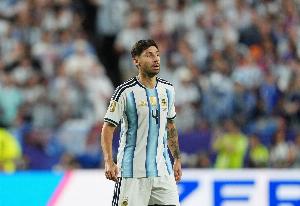 跟队：蒙铁尔因腿筋肌肉超负荷伤势，将缺战对阵奥地利的比赛